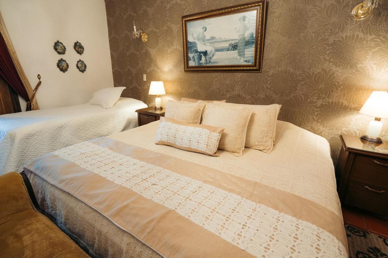 Casa Lola Boutique Hotel