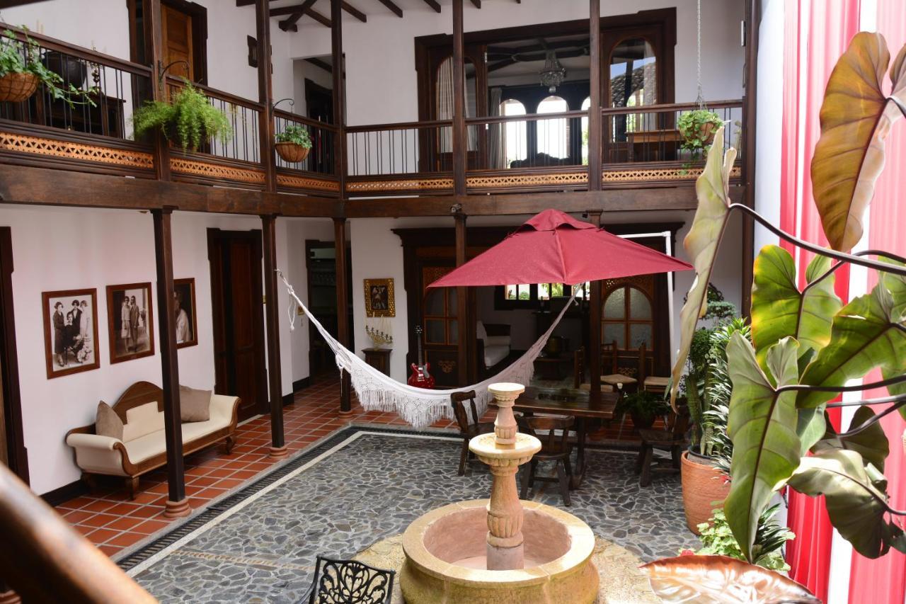 Casa Lola Boutique 3*